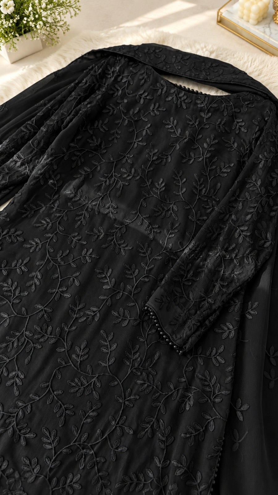 Azara black