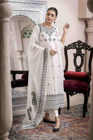 Zeenat image 0