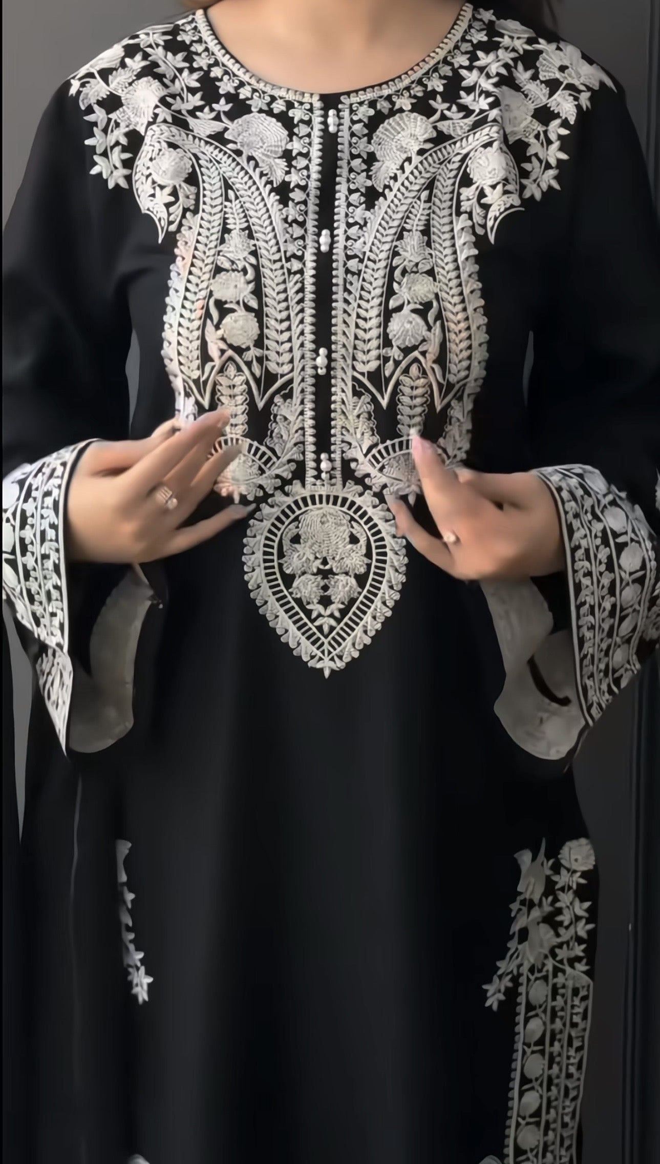 Black Noor-e-libas image 4