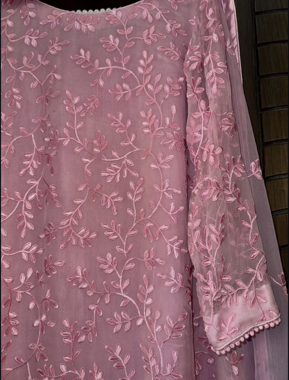 Azara pink