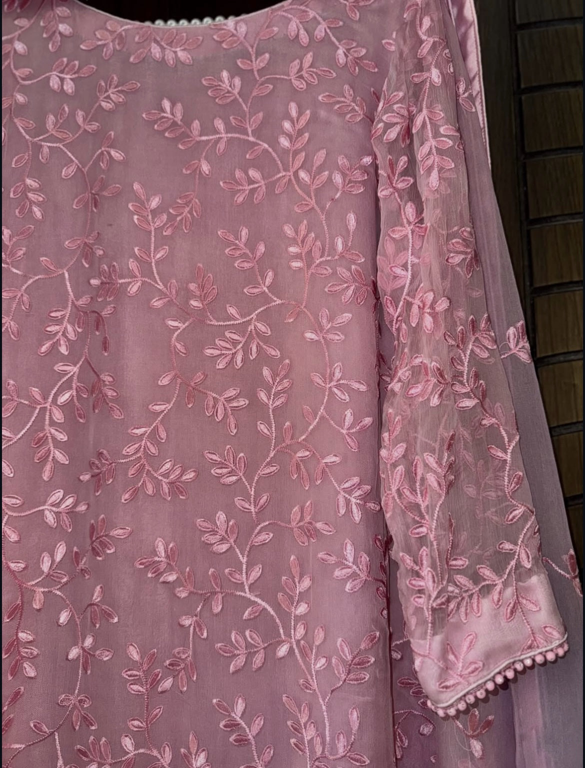Azara pink