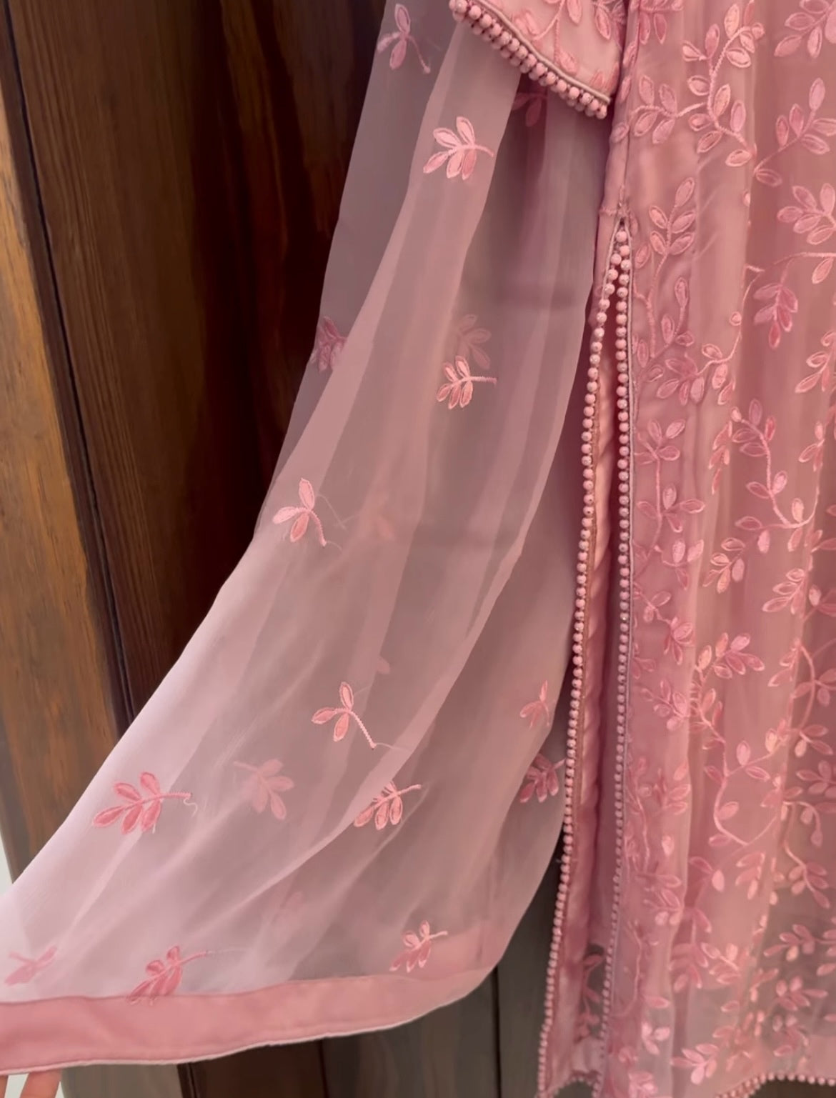 Azara pink